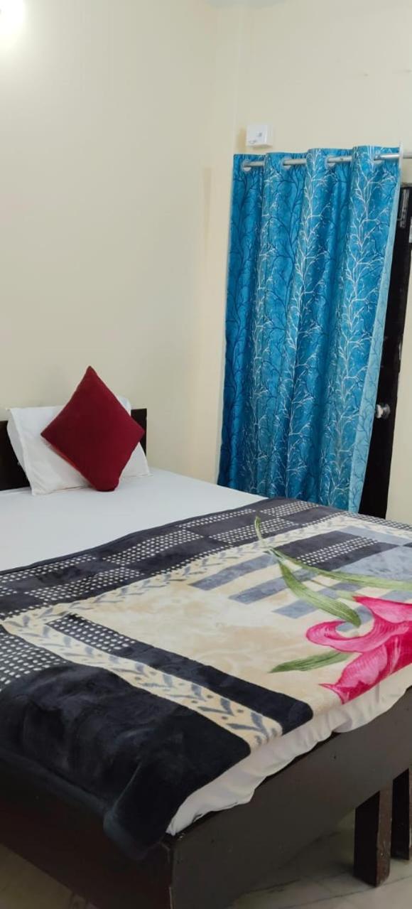Rohit Paying Guest House Assi Ghat Varanasi Room photo